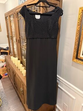 David Warren Black Beaded Cap-Sleeve Maxi Dress